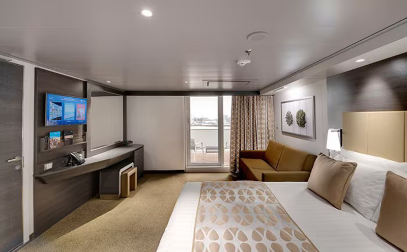 Deluxe Balcony with Partial View